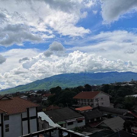 Отель Yadana Chiangmai Чиангмай Экстерьер фото